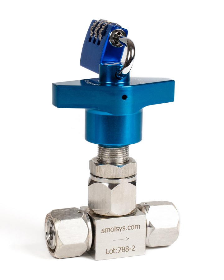 smolsys high vacuum valve with lockable hand wheel and combination padlock