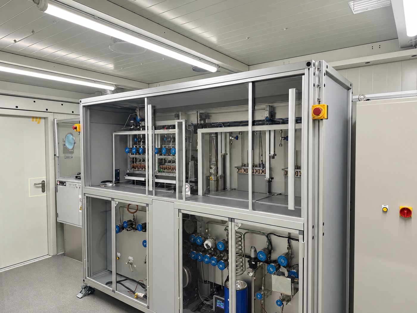 Custom gas handling machine in an aluminium frame
